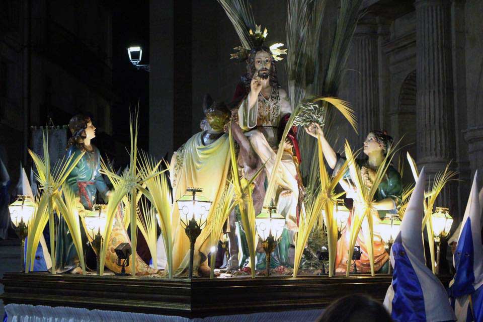 Entrevista a la Cofradía Entrada de Jesús en Jerusalén «La Burrica»
