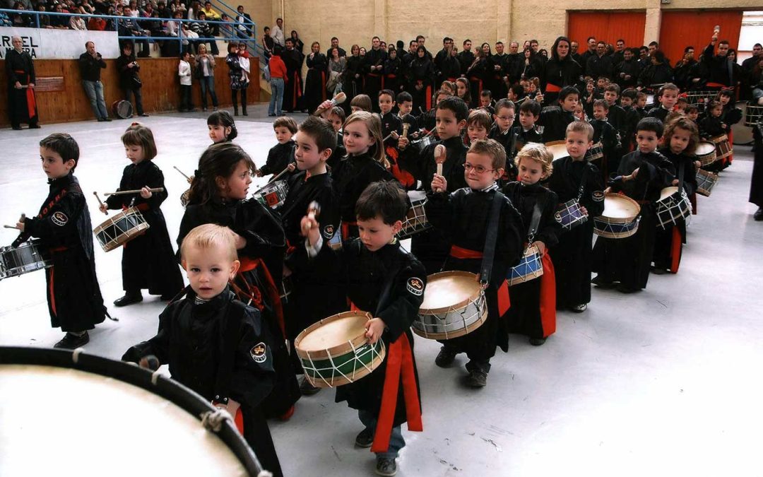 Tambores y bombos en el inicio de la Cuaresma en Andorra